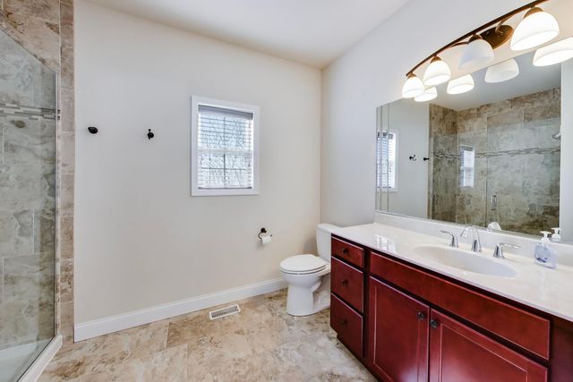 2427 Bennington Avenue, Schererville, IN 46375