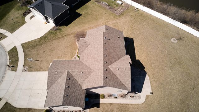 2427 Bennington Avenue, Schererville, IN 46375