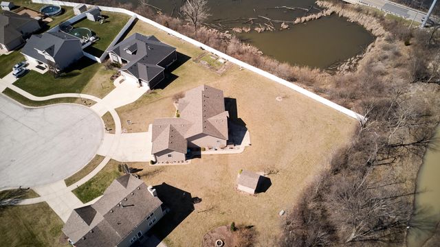 2427 Bennington Avenue, Schererville, IN 46375