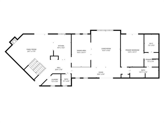 4322 Woodridge Drive, Eau Claire, WI 54701