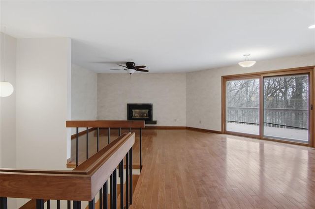 4322 Woodridge Drive, Eau Claire, WI 54701