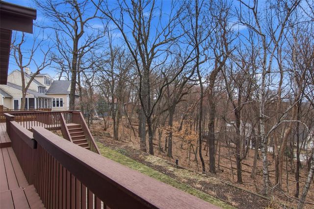 4322 Woodridge Drive, Eau Claire, WI 54701