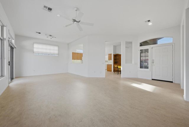 78668 Kentia Palm Drive, Palm Desert, CA 92211