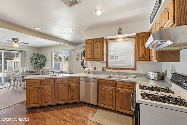 1709 Beverly Avenue, Spring Lake Heights, NJ 07762
