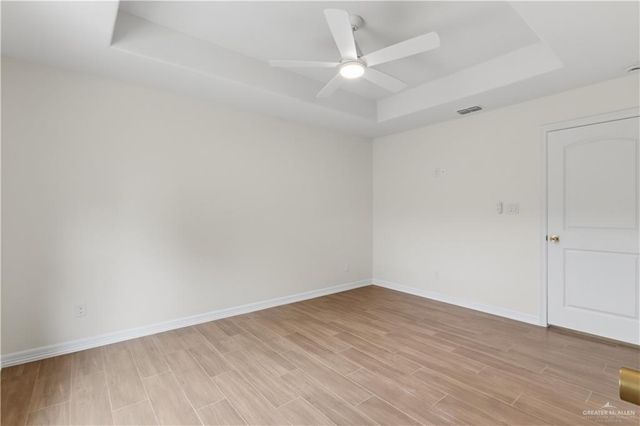 215 W Bell Avenue, Pharr, TX 78577