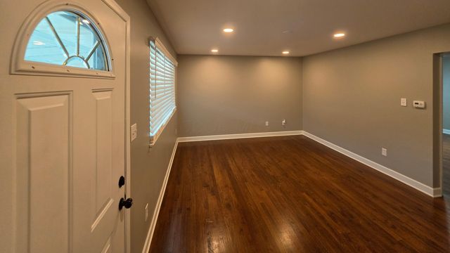3137 Hillgate Road, Columbus, OH 43207