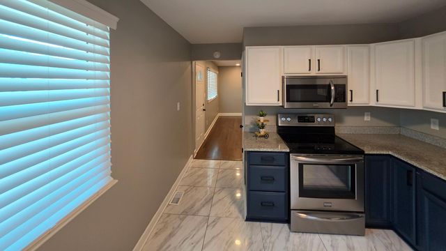 3137 Hillgate Road, Columbus, OH 43207