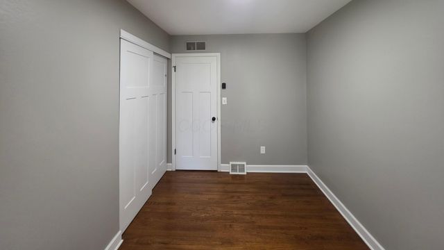 3137 Hillgate Road, Columbus, OH 43207