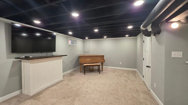 3137 Hillgate Road, Columbus, OH 43207