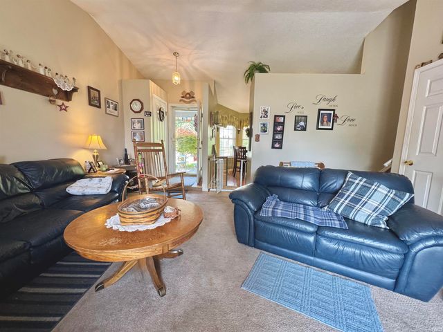 608 Wynterbrooke Drive, Kokomo, IN 46901