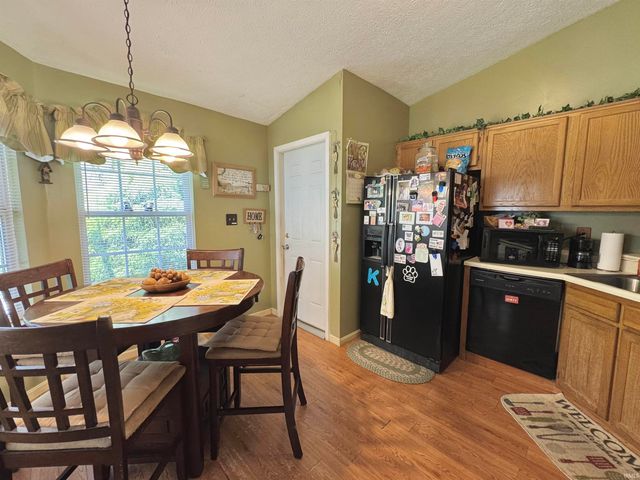 608 Wynterbrooke Drive, Kokomo, IN 46901