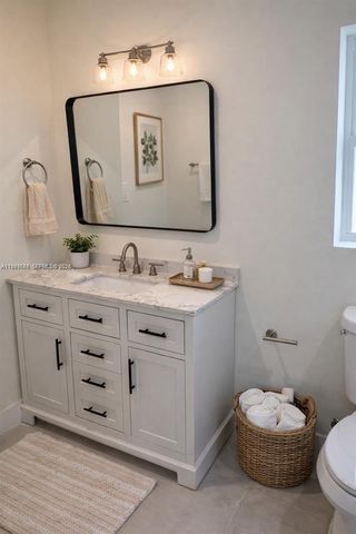 3079 NW Flagler Ter, Miami, FL 33125