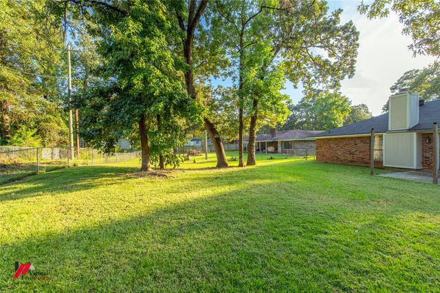 3516 Woodvine Circle, Haughton, LA 71037