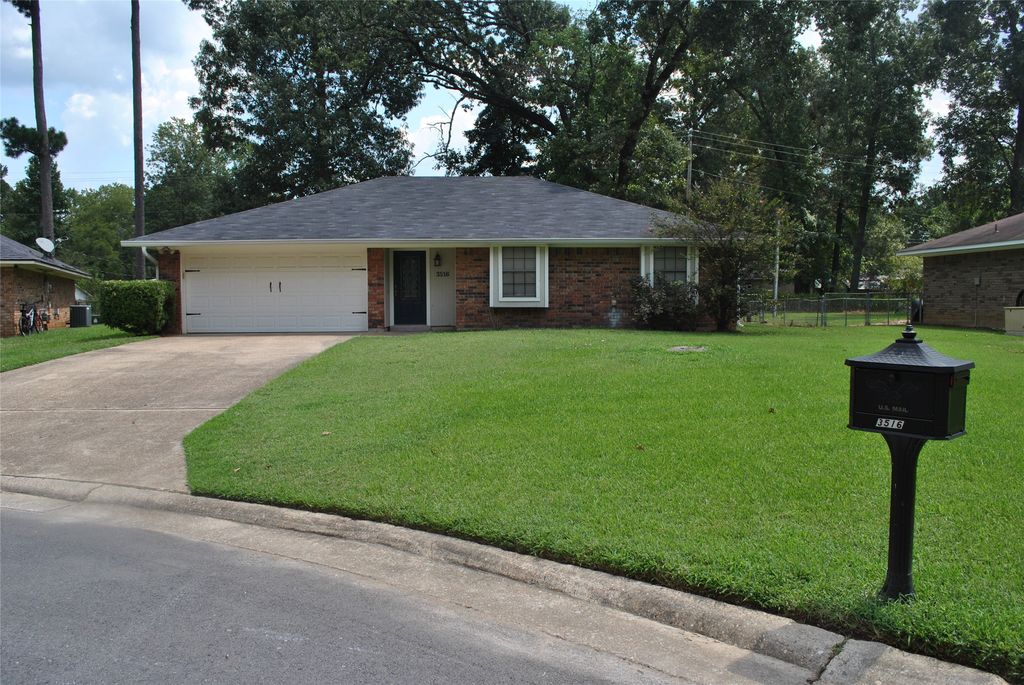 3516 Woodvine Circle, Haughton, LA 71037