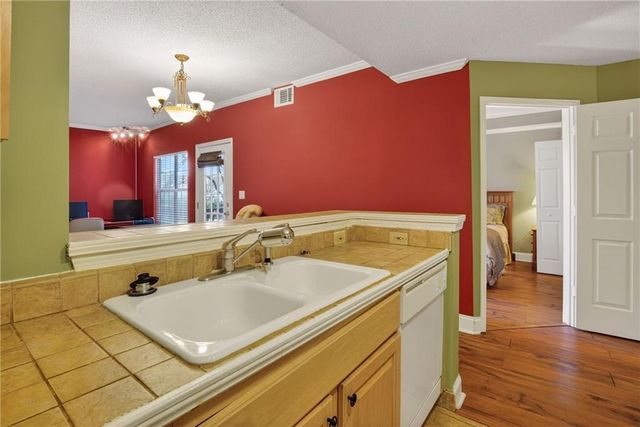 1075 Peachtree NE Walk A109, Atlanta, GA 30309