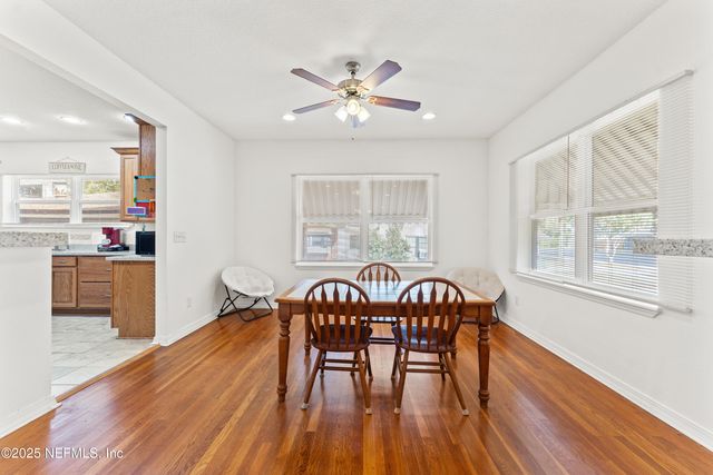 34 N COLLEGE Street, Macclenny, FL 32063