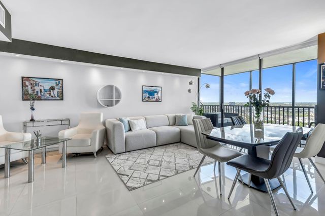 20335 W Country Club 1901, Aventura, FL 33180