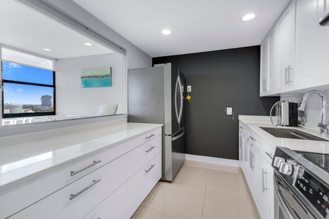 20335 W Country Club 1901, Aventura, FL 33180