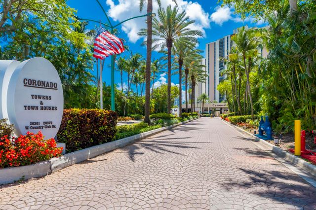 20335 W Country Club 1901, Aventura, FL 33180