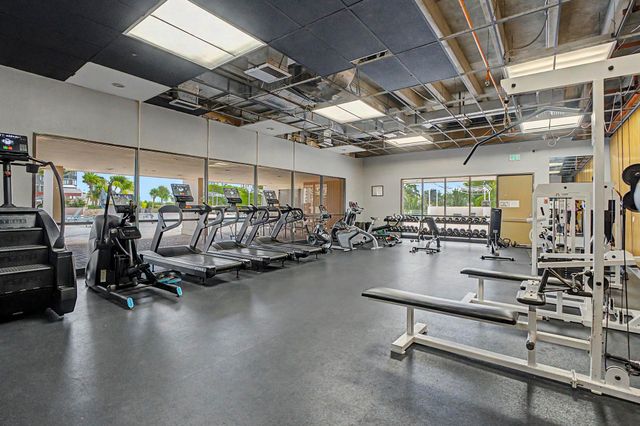 20335 W Country Club 1901, Aventura, FL 33180
