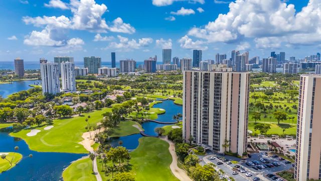 20335 W Country Club 1901, Aventura, FL 33180
