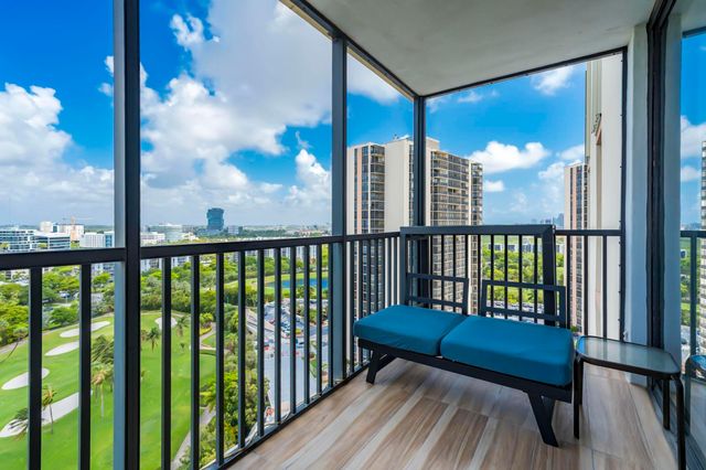 20335 W Country Club 1901, Aventura, FL 33180