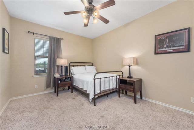 502 Deacon Drive W, College Station, TX 77845