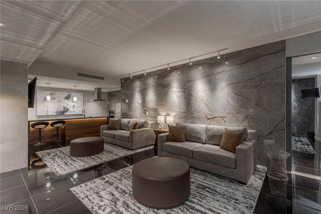 4381 West FLAMINGO Road 2622, Las Vegas, NV 89103