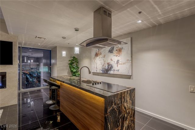 4381 West FLAMINGO Road 2622, Las Vegas, NV 89103