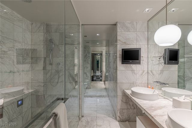 4381 West FLAMINGO Road 2622, Las Vegas, NV 89103