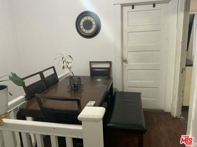 3770 Maple Avenue, Los Angeles, CA 90011