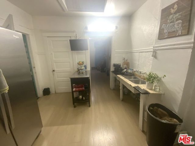 3770 Maple Avenue, Los Angeles, CA 90011