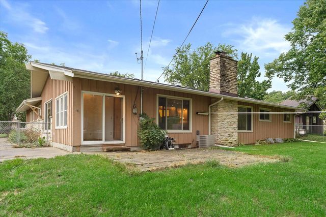 4420 N 110th STREET, Wauwatosa, WI 53225