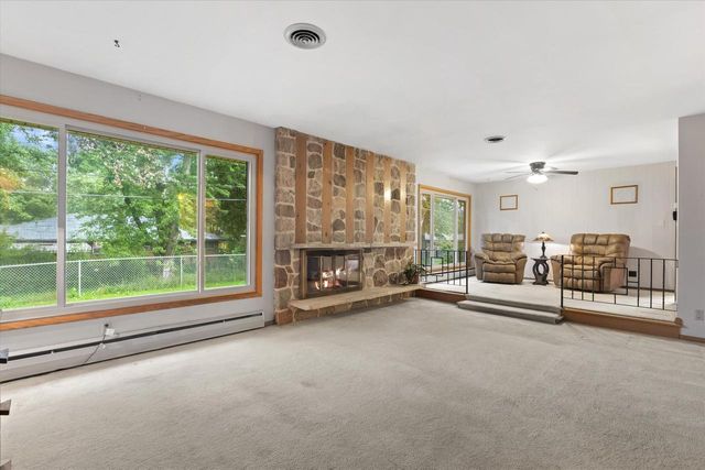 4420 N 110th STREET, Wauwatosa, WI 53225