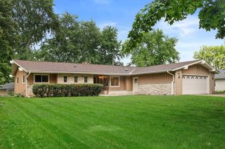 4420 N 110th STREET, Wauwatosa, WI 53225