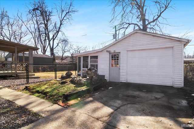 2507 Vogel Road, Evansville, IN 47711