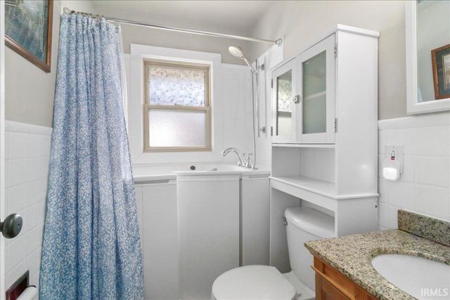 2507 Vogel Road, Evansville, IN 47711