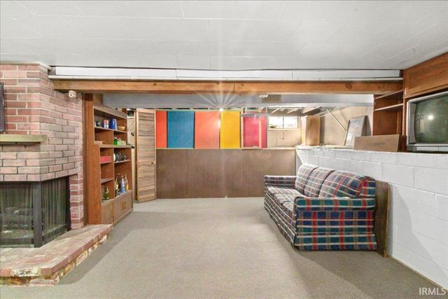 2507 Vogel Road, Evansville, IN 47711