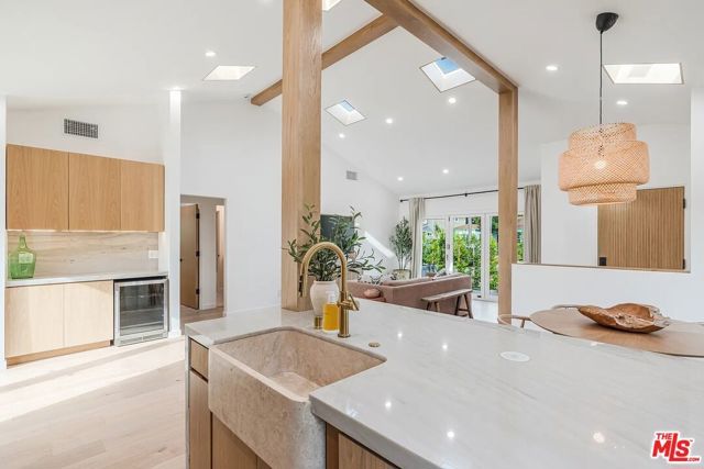 8417 Holy Cross Place 1&2, Los Angeles, CA 90045