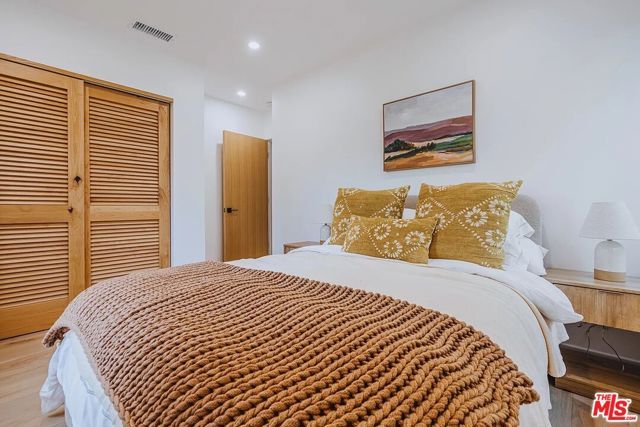 8417 Holy Cross Place 1&2, Los Angeles, CA 90045
