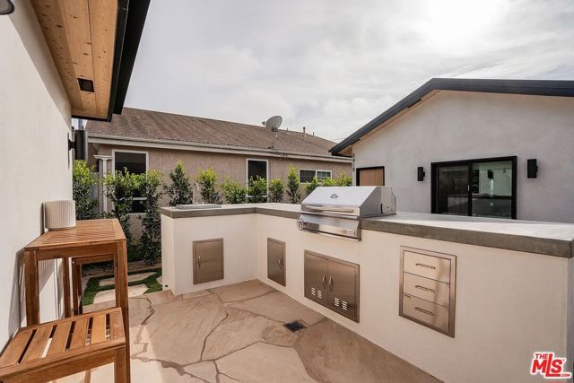 8417 Holy Cross Place 1&2, Los Angeles, CA 90045