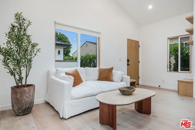 8417 Holy Cross Place 1&2, Los Angeles, CA 90045