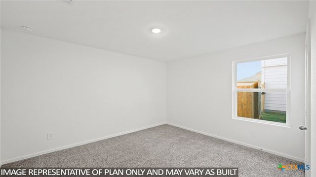 172 Baby Calf Roping Road, Jarrell, TX 76537