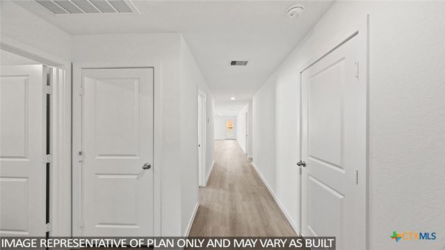 172 Baby Calf Roping Road, Jarrell, TX 76537