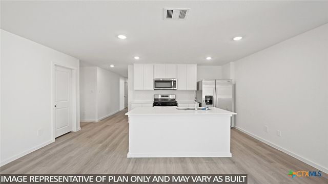 172 Baby Calf Roping Road, Jarrell, TX 76537