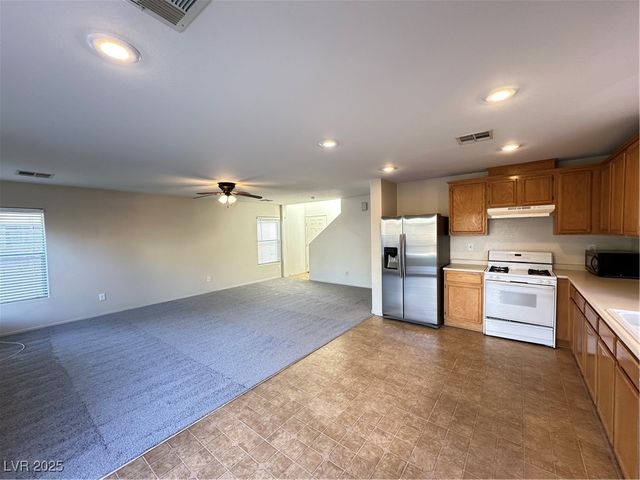 6382 CORAL FLOWER Court 0, Las Vegas, NV 89141