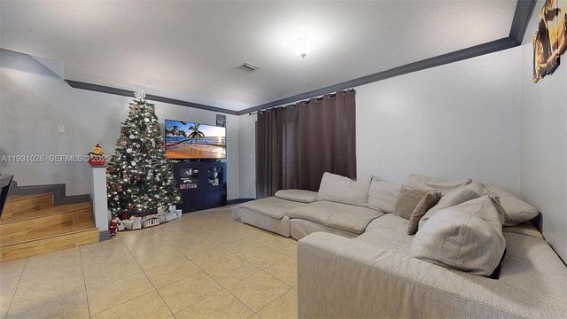 6279 SW 128th Ct, Miami, FL 33183