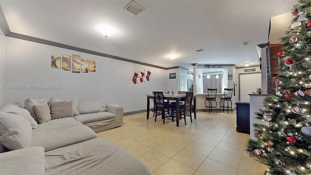 6279 SW 128th Ct, Miami, FL 33183