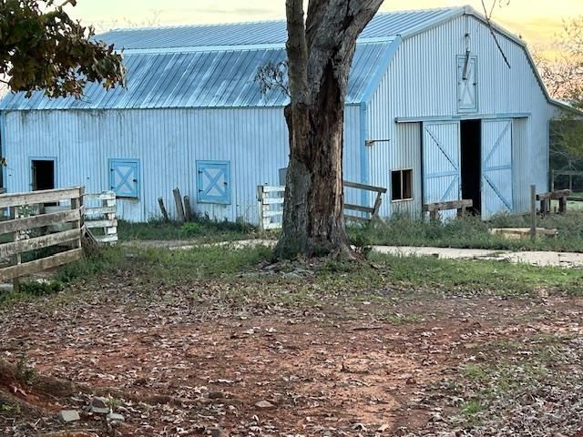 1092 ACR 318, Frankston, TX 75763