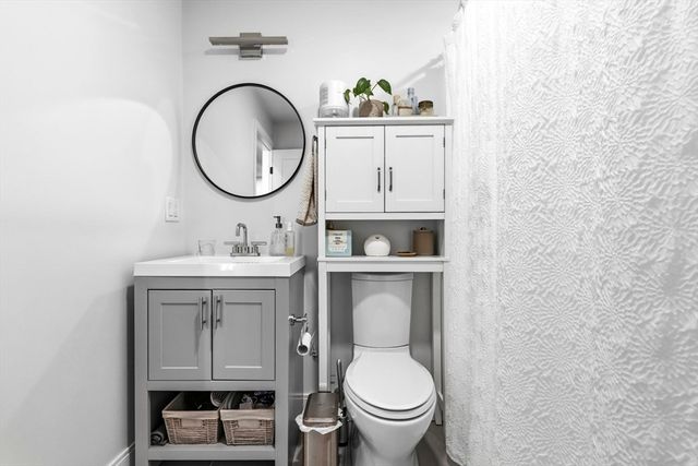 120 Bremen St 1, Boston, MA 02128